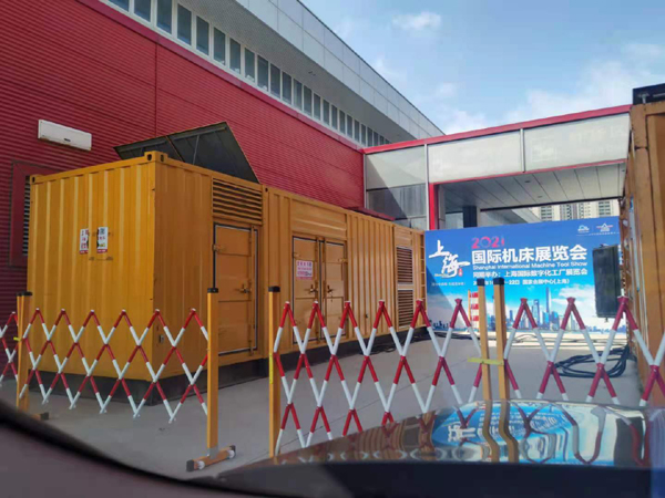五原发电车出租-发电机无电压或电压太低怎么办？